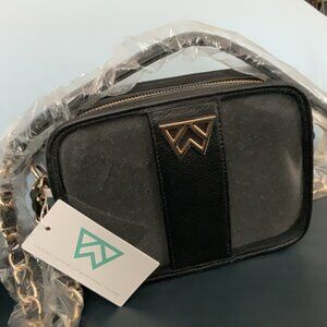 Kelly Wynne black clear stadium crossbody bag